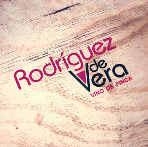 Diseño gráfico Albacete, restyling de logotipo, restyling de etiqueta de vino Jumenta, diseño de packaging, diseño de tarjetas de visita, diseño de etiquetas de vino, diseño de trípticos, impresión de tarjetas de visita, impresión de trípticos para Rodríguez de Vera